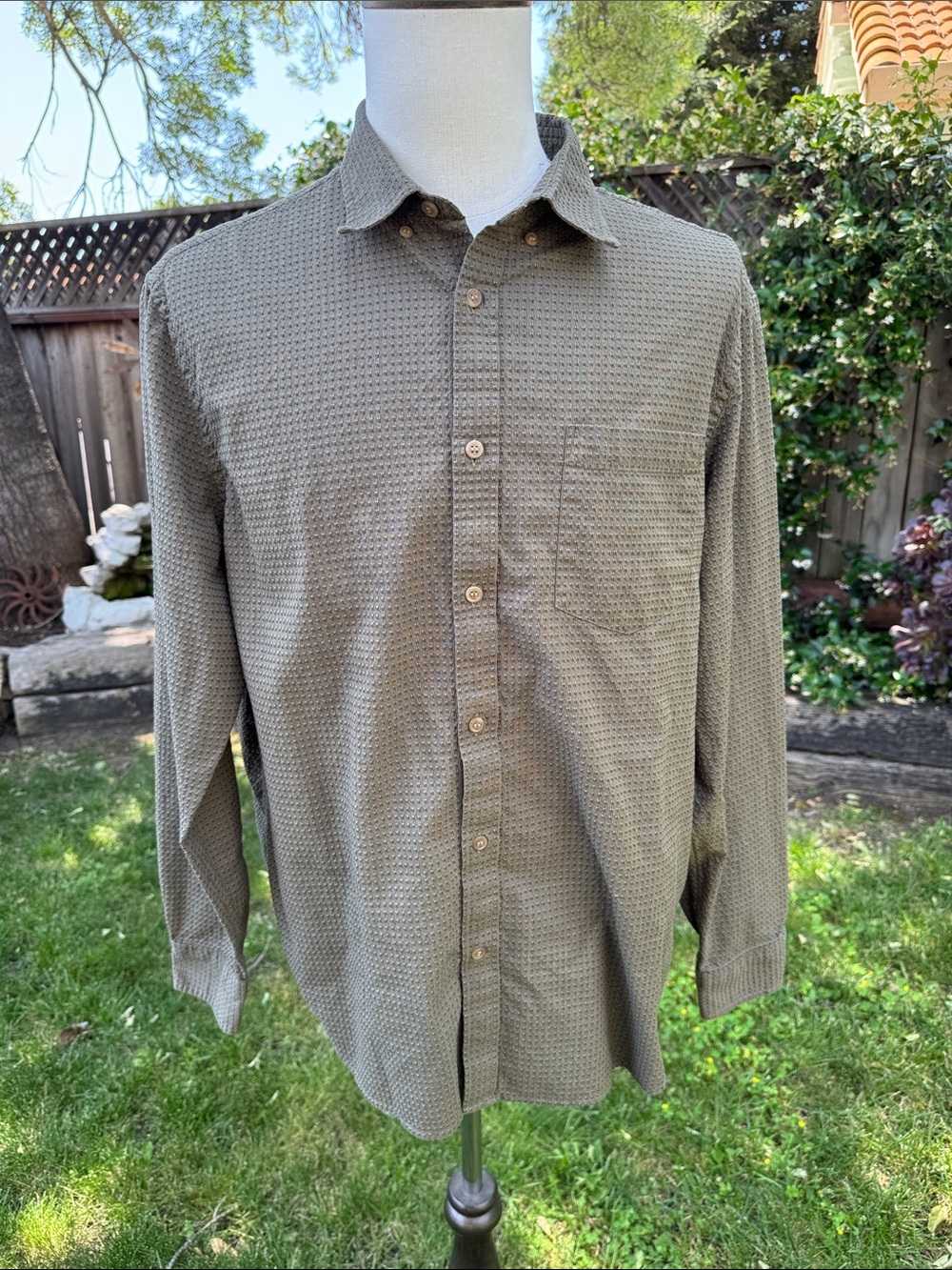 Banana Republic Factory Untucked Fit Olive Green Textured Button-Down Shirt XL